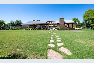 15336 W Charter Oak Road, Surprise, AZ 85379 - Photo 51