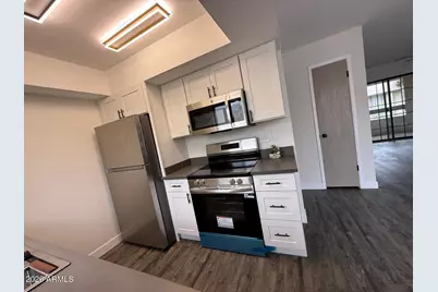 3119 W Cochise Drive #231, Phoenix, AZ 85051 - Photo 7