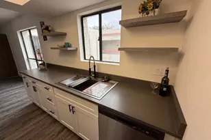 3119 W Cochise Dr, Phoenix, AZ 85051 - Photo 5