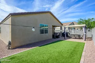 4240 W Coneflower Ln, San Tan Valley, AZ 85144 - Photo 27