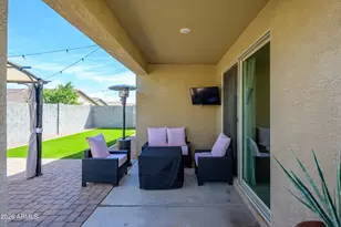 4240 W Coneflower Ln, San Tan Valley, AZ 85144 - Photo 25