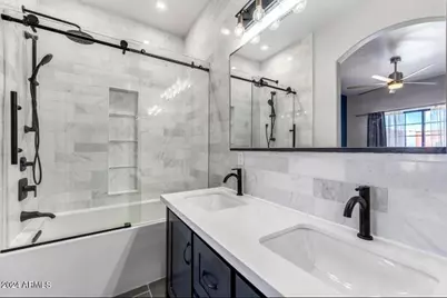 3435 E Lance Lane, Phoenix, AZ 85018 - Photo 23