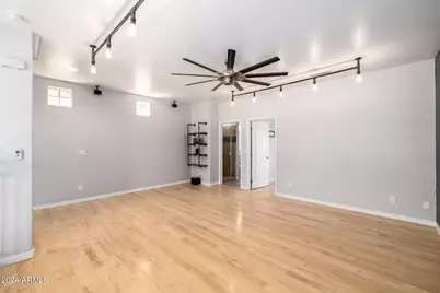 3435 E Lance Lane, Phoenix, AZ 85018 - Photo 13