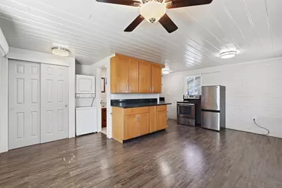 623 S Country Club Drive #8, Mesa, AZ 85210 - Photo 7