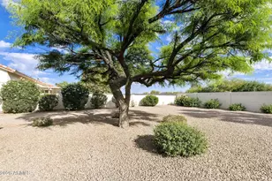 10313 E Navajo Pl, Sun Lakes, AZ 85248 - Photo 31