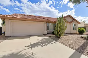 10313 E Navajo Pl, Sun Lakes, AZ 85248 - Photo 1