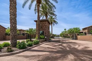 790 E Sunburst Ln, Tempe, AZ 85284 - Photo 43