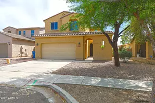 10423 W Hughes Dr, Tolleson, AZ 85353 - Photo 3