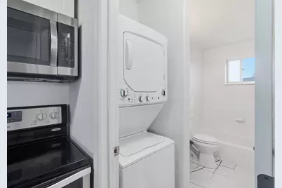 623 S Country Club Drive #15, Mesa, AZ 85210 - Photo 7