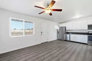 623 S Country Club Dr, Mesa, AZ 85210 - Photo 9