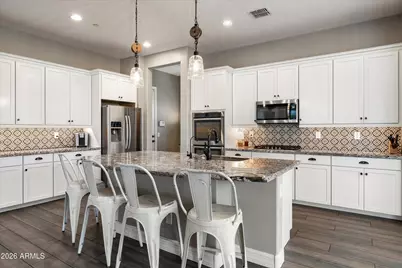 9808 W Lariat Lane, Peoria, AZ 85383 - Photo 11