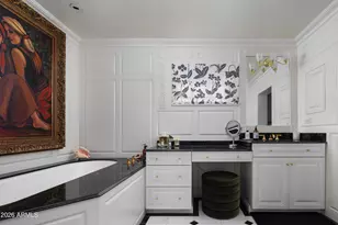 917 Encanto Dr SW, Phoenix, AZ 85007 - Photo 17