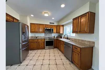 704 N Elm Street, Buckeye, AZ 85326 - Photo 3