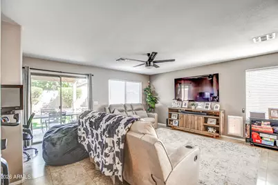 8642 W Fargo Drive, Peoria, AZ 85382 - Photo 11