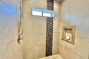 10449 N 9th St, Phoenix, AZ 85020 - Photo 17