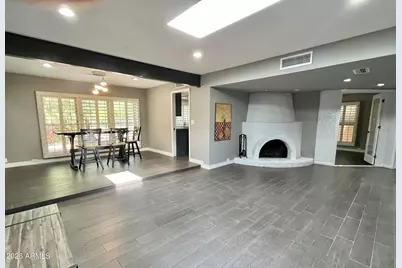 10449 N 9th Street, Phoenix, AZ 85020 - Photo 1
