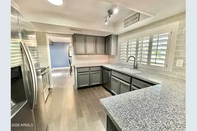 10449 N 9th Street, Phoenix, AZ 85020 - Photo 1