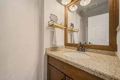 4140 E Pinto Lane, Phoenix, AZ 85050 - Photo 9
