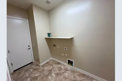 15234 W Voltaire Street, Surprise, AZ 85379 - Photo 13