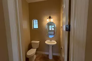 15234 W Voltaire St, Surprise, AZ 85379 - Photo 7