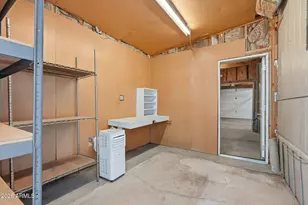 256 E Donna Dr, Queen Valley, AZ 85118 - Photo 25