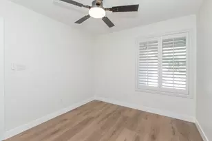 2607 E Larkspur Dr, Phoenix, AZ 85032 - Photo 19