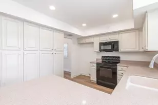 2607 E Larkspur Dr, Phoenix, AZ 85032 - Photo 27