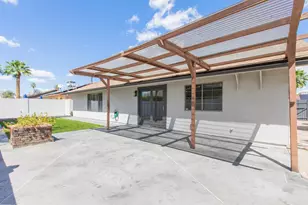 2607 E Larkspur Dr, Phoenix, AZ 85032 - Photo 151