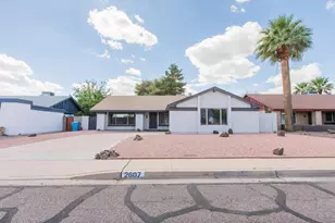 2607 E Larkspur Dr, Phoenix, AZ 85032 - Photo 7