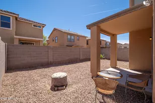 40357 W Peggy Ct, Maricopa, AZ 85138 - Photo 31