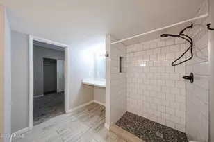 351 E Thomas Rd, Phoenix, AZ 85012 - Photo 39