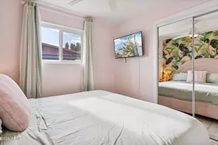 2190 E Greenway Dr, Tempe, AZ 85282 - Photo 31