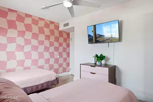 2190 E Greenway Dr, Tempe, AZ 85282 - Photo 35