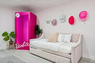 2190 E Greenway Dr, Tempe, AZ 85282 - Photo 21