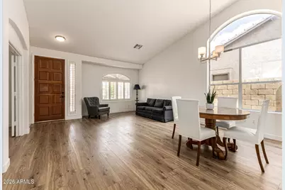 8775 W Kathleen Road, Peoria, AZ 85382 - Photo 9