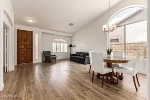 8775 W Kathleen Rd, Peoria, AZ 85382 - Photo 9