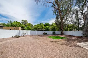 1325 E Avalon Dr, Phoenix, AZ 85014 - Photo 43