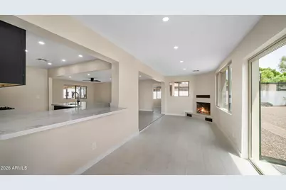 1325 E Avalon Drive, Phoenix, AZ 85014 - Photo 15