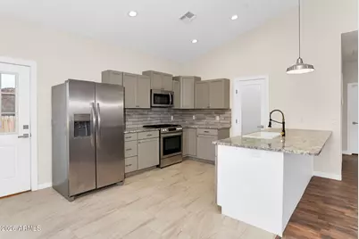 571 Siesta Street, Clarkdale, AZ 86324 - Photo 3