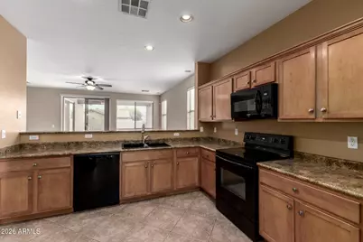 7539 W Wood Street, Phoenix, AZ 85043 - Photo 5