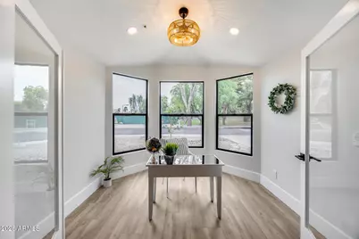 8876 E Windrose Drive, Scottsdale, AZ 85260 - Photo 9