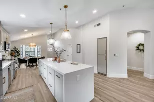 8876 E Windrose Dr, Scottsdale, AZ 85260 - Photo 15