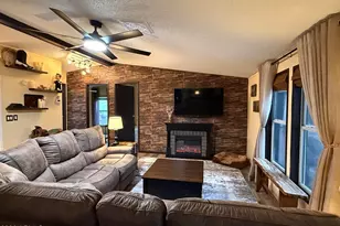 5665 S Mesquite Tree Ln, Hereford, AZ 85615 - Photo 3