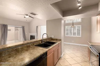 2019 W Lemon Tree Place #1108, Chandler, AZ 85224 - Photo 13