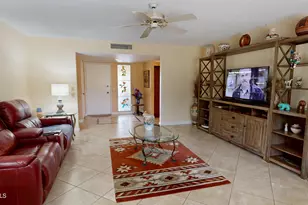 17652 N Del Webb Blvd, Sun City, AZ 85373 - Photo 23