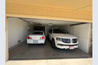 17652 N Del Webb Boulevard, Sun City, AZ 85373 - Photo 43