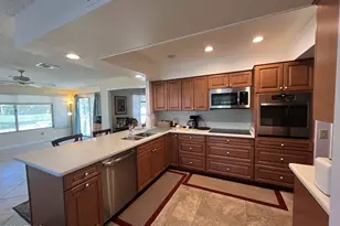 17652 N Del Webb Blvd, Sun City, AZ 85373 - Photo 11