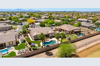 7718 N 84th Lane, Glendale, AZ 85305 - Photo 65