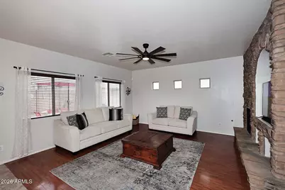 12120 W Leather Lane W, Peoria, AZ 85383 - Photo 35