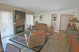 9730 N 94th Pl, Scottsdale, AZ 85258 - Photo 11